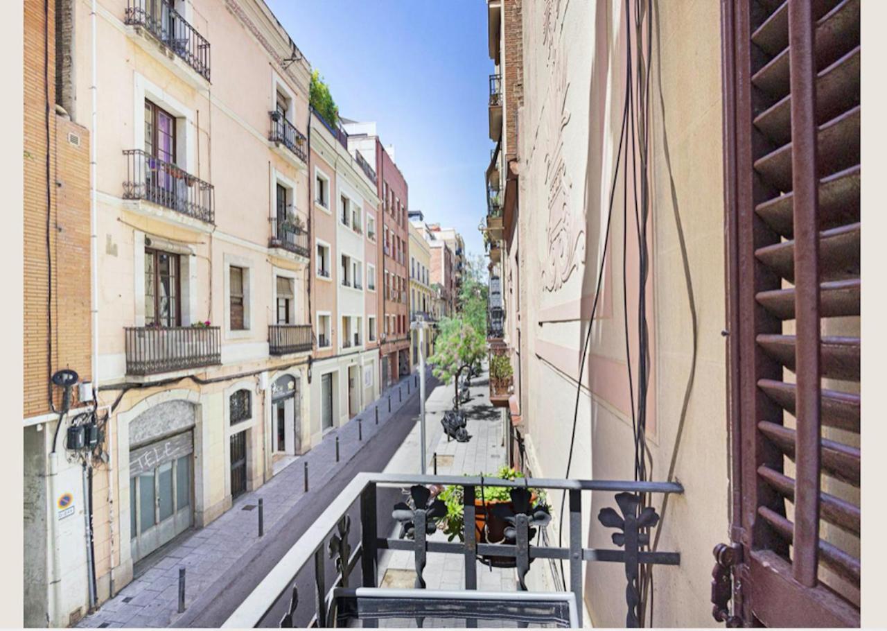 Great Apartment In Sagrada Familia With Balcony Barselona Dış mekan fotoğraf